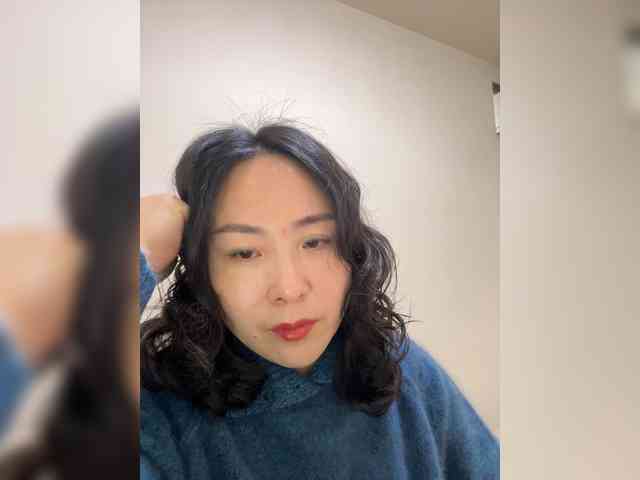 zhaojing Live Webcam on BongaCams