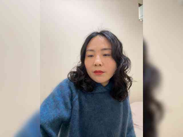 zhaojing Live Webcam on BongaCams