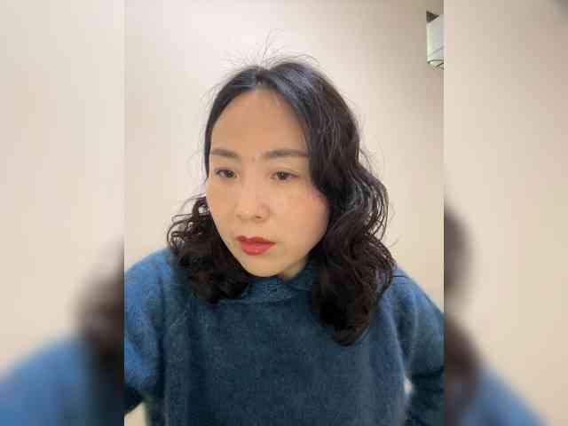 zhaojing Live Webcam on BongaCams