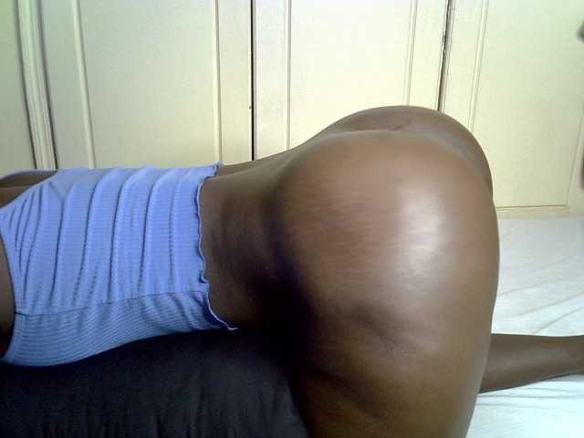 desirdoll23's BongaCams show and profile