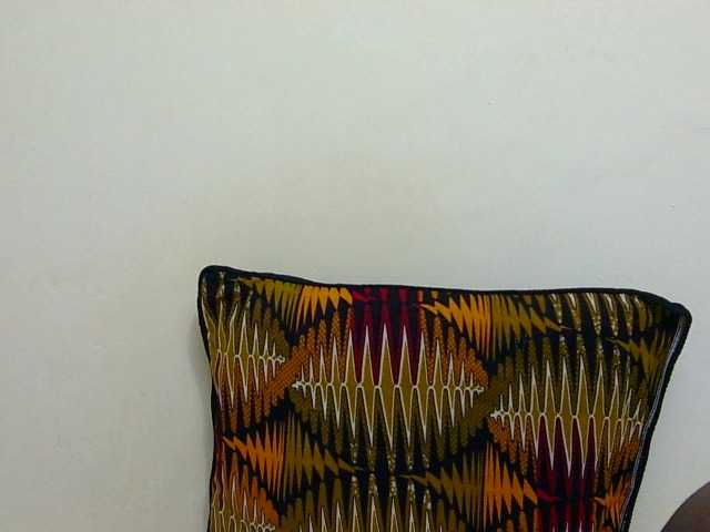 Riccara's BongaCams show and profile