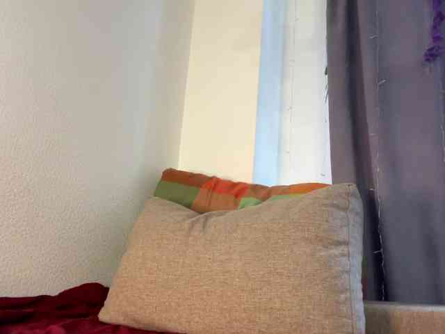 AvelinaBagron webcam