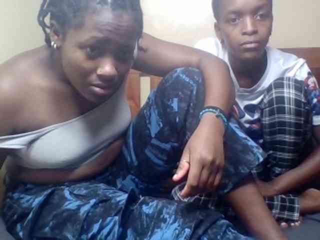 PetiteEbonyBabe- webcam