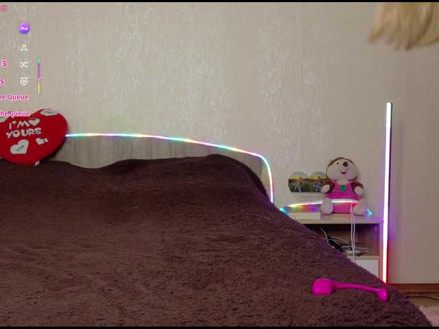 light-kira's BongaCams show and profile