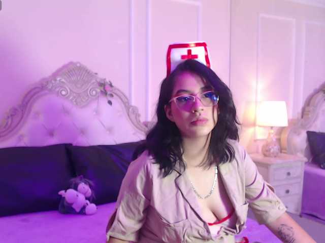 YayaQueen's BongaCams show and profile