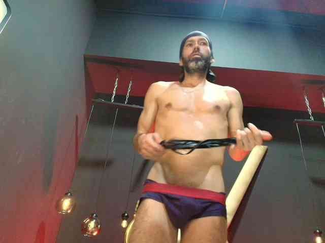 JorgePerezz Live Webcam on BongaCams
