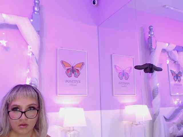 Oriana-Larsson webcam