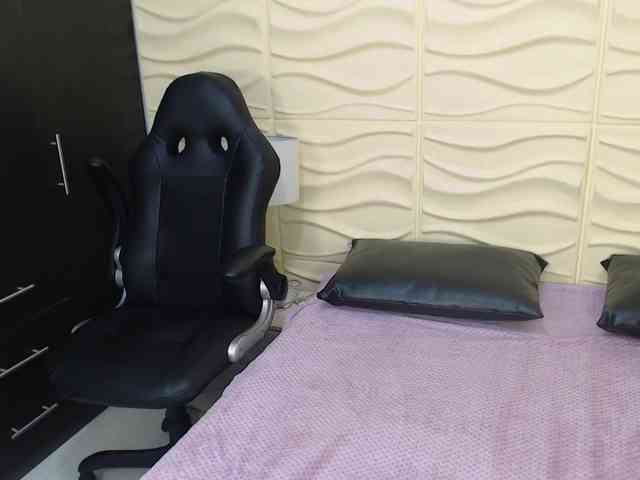 Oriana-Larsson webcam