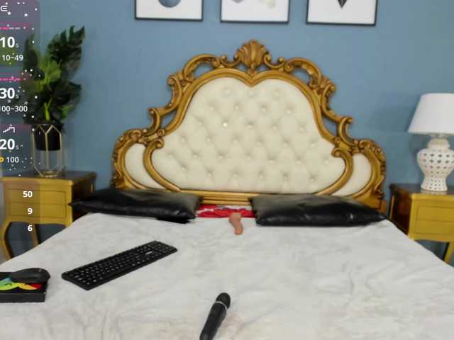 ZairaRogue's BongaCams show and profile