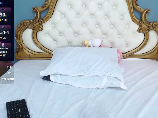 ZairaRogue's BongaCams show and profile