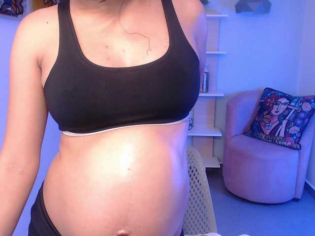 Tina-Lewis's BongaCams show and profile