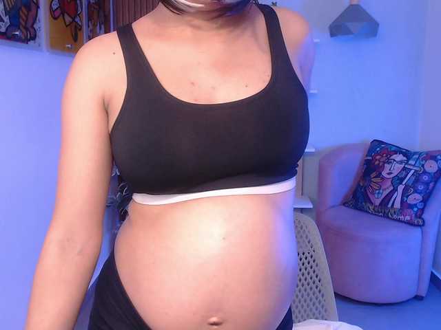 Tina-Lewis's BongaCams show and profile