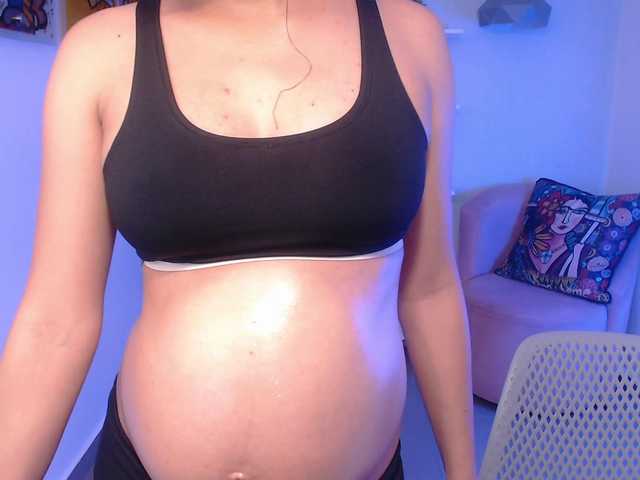 Tina-Lewis's BongaCams show and profile