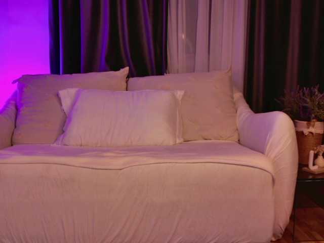 KaylieRosse's BongaCams show and profile