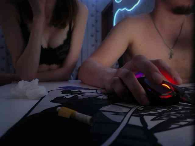 Hamster-with-banana webcam