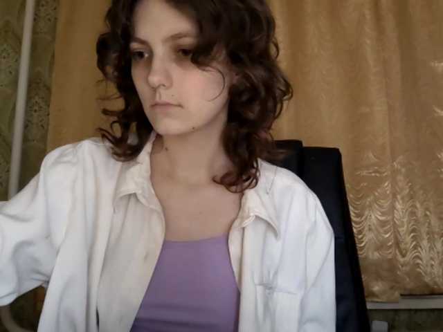 le modèle RinaRina est en webcam porno dans un show sur le site bongacams, il possède les tags suivants: White/Caucasian,Brunette,Shaved