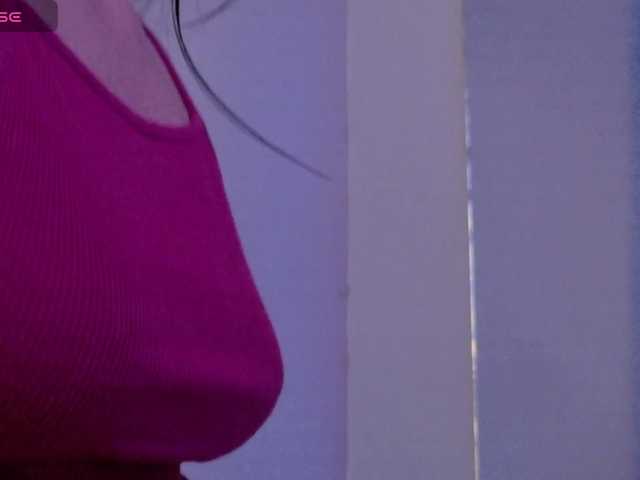 Maelydoll's BongaCams show and profile