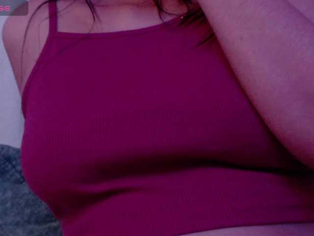 Maelydoll's BongaCams show and profile