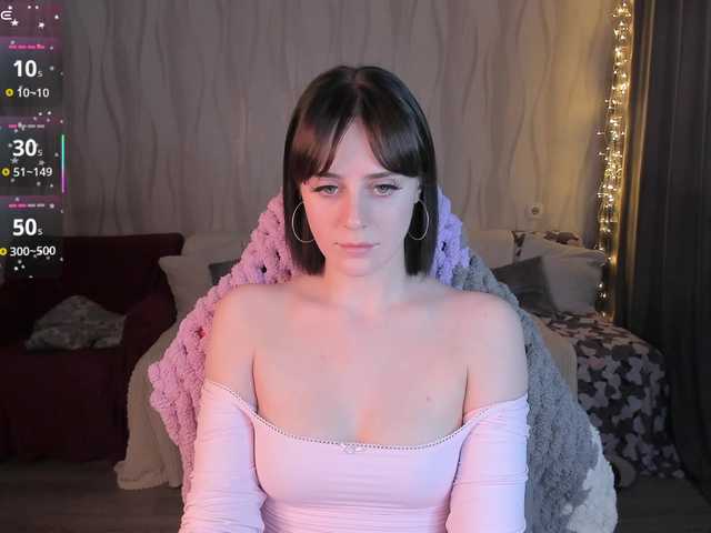 NETSENZURA's BongaCams show and profile