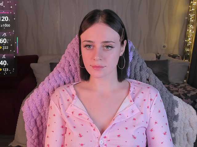 NETSENZURA's BongaCams show and profile