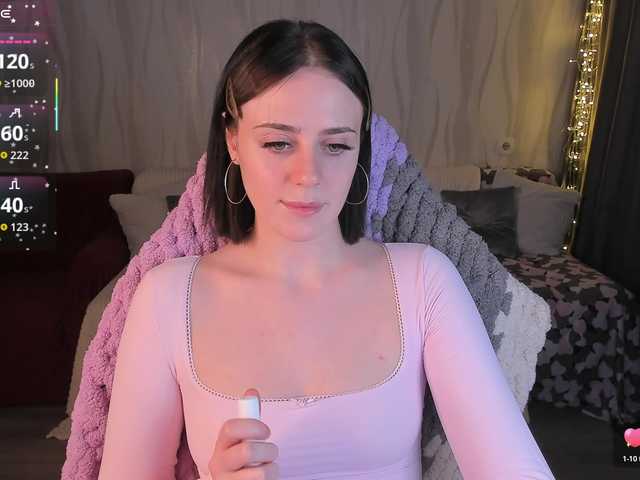 NETSENZURA's BongaCams show and profile