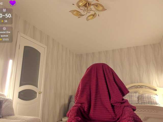 NETSENZURA's BongaCams show and profile