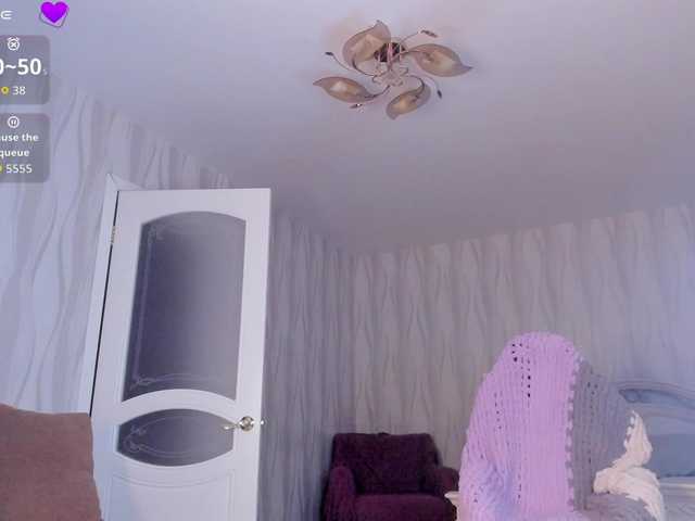 NETSENZURA's BongaCams show and profile