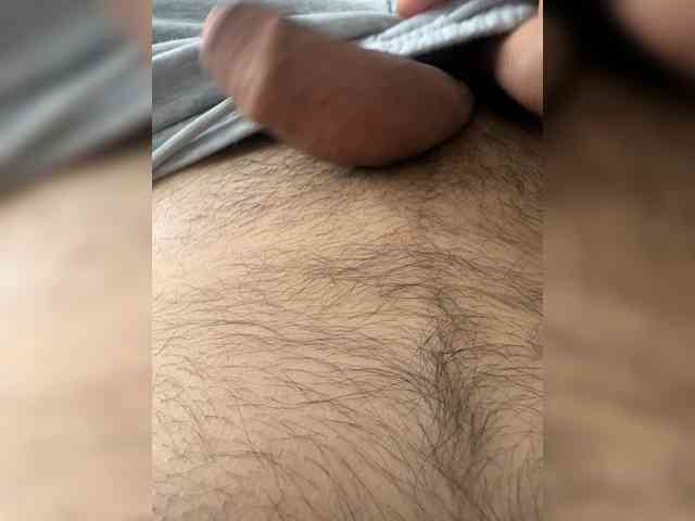 Gandrobinhood Live Webcam on BongaCams