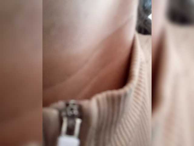 Bella-152's BongaCams show and profile