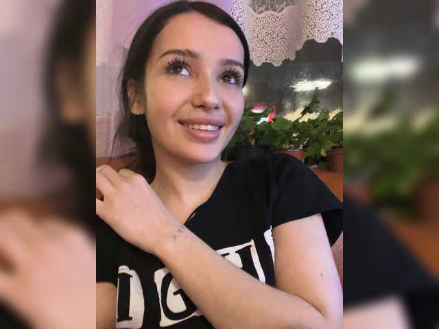 camillaa's BongaCams show and profile