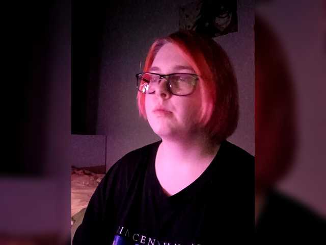 Ashley-Lee's BongaCams show and profile