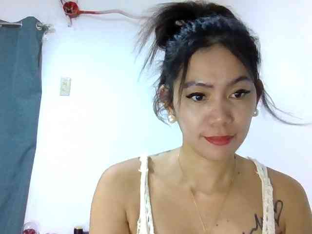 xyzhoney69 Live Webcam on BongaCams