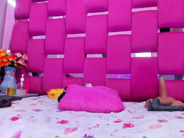 LyaAnal's BongaCams show and profile