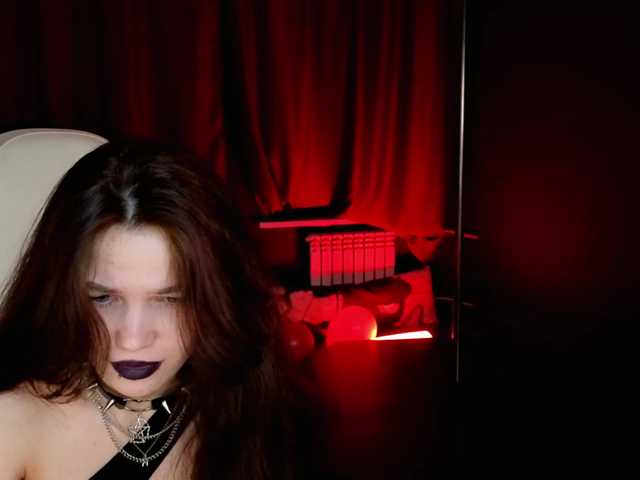 GG-Viper's BongaCams show and profile