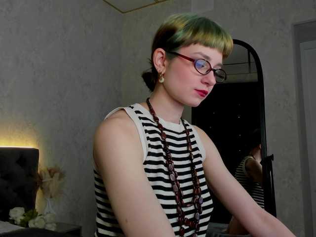 Scarle-Whisper webcam