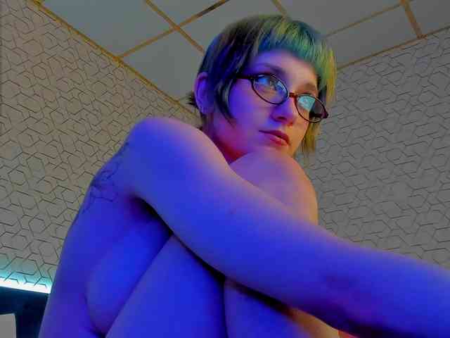 Scarle-Whisper webcam