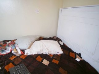 Petite-finee Porn Show