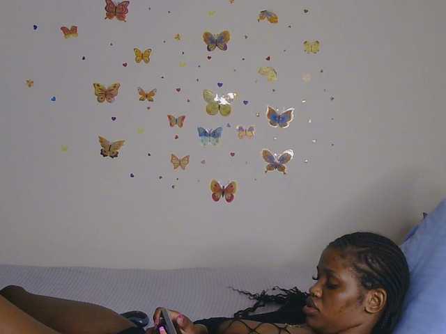 PinkKittyy's BongaCams show and profile