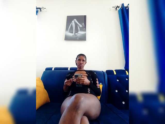 PinkKittyy's BongaCams show and profile