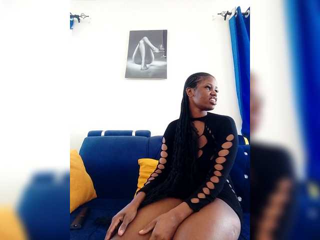 PinkKittyy's BongaCams show and profile