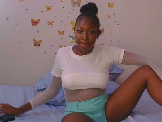 KittyKissess's BongaCams show and profile