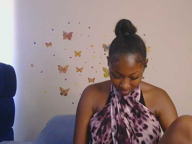 KittyKissess's BongaCams show and profile