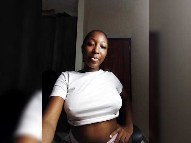 KittyKissess's BongaCams show and profile