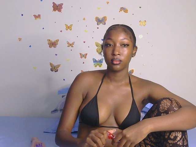 KittyKissess's BongaCams show and profile