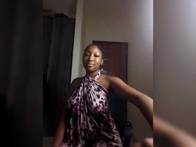 Preview of kittykissess