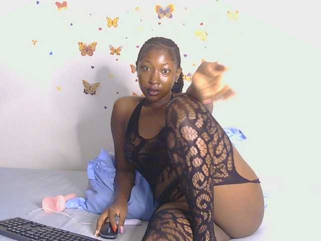 Preview of kittykissess