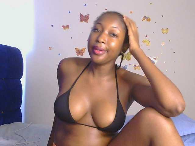 KittyKissess's BongaCams show and profile