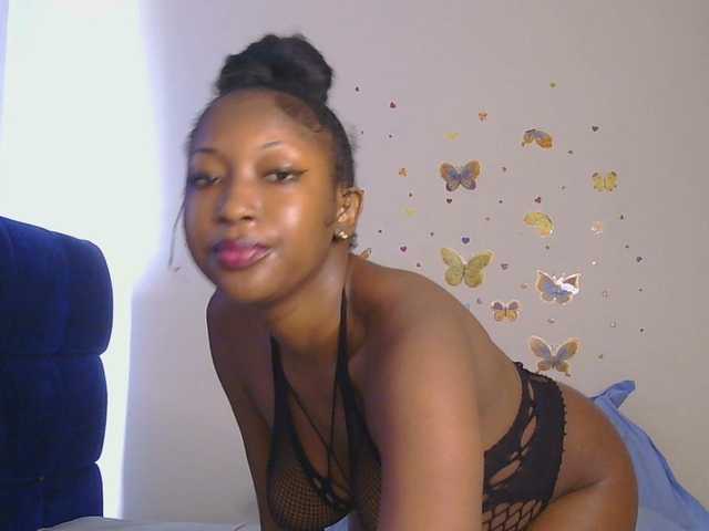 KittyKissess's BongaCams show and profile