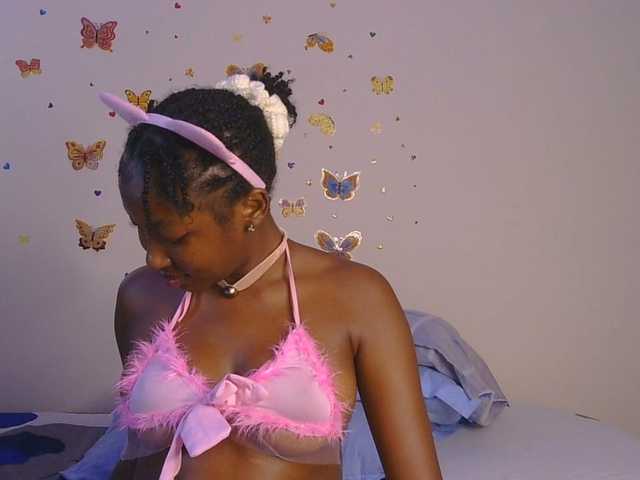 KittyKissess's BongaCams show and profile