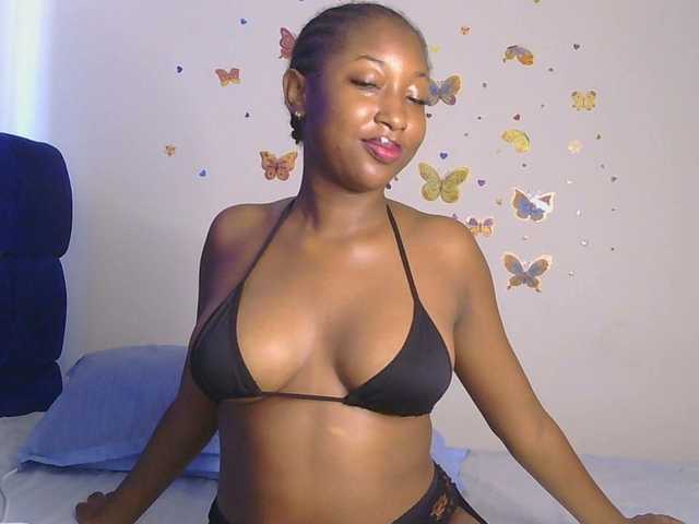 KittyKissess's BongaCams show and profile